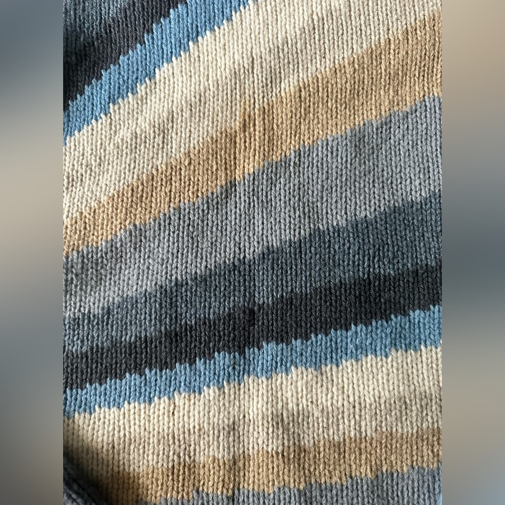 SEEN ON Gilmore Girls, Matilda Djerf vintage chunky knit blue turtleneck sweater - Picture 5 of 8